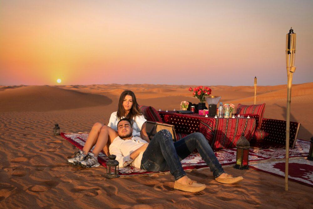 Demande en mariage dans le désert de Dubai avec repas – Image 7